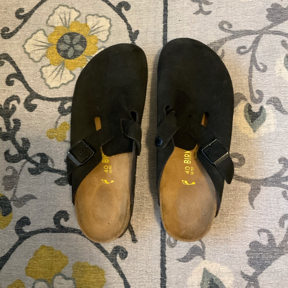 Black Birkenstocks